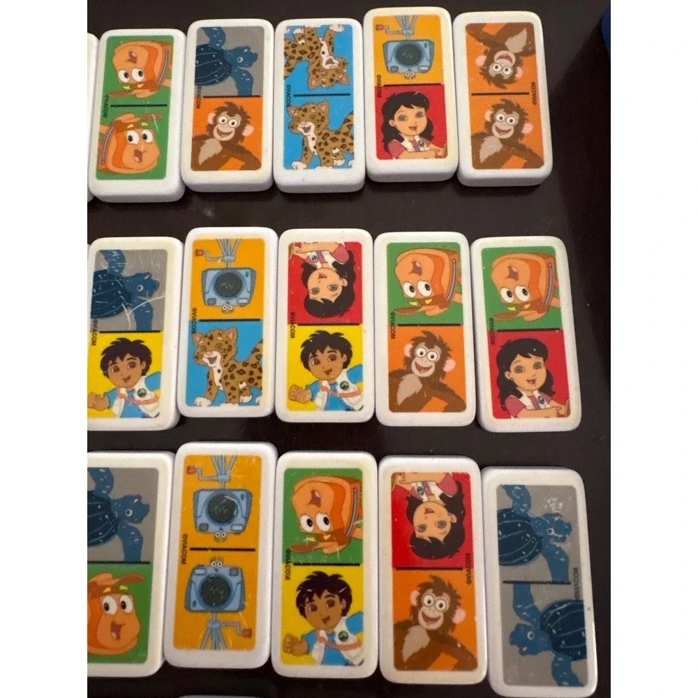 Nick Jr Go Diego Go Dominoes 28 Plastic Pieces in Collector Storage‎ Tin 9003